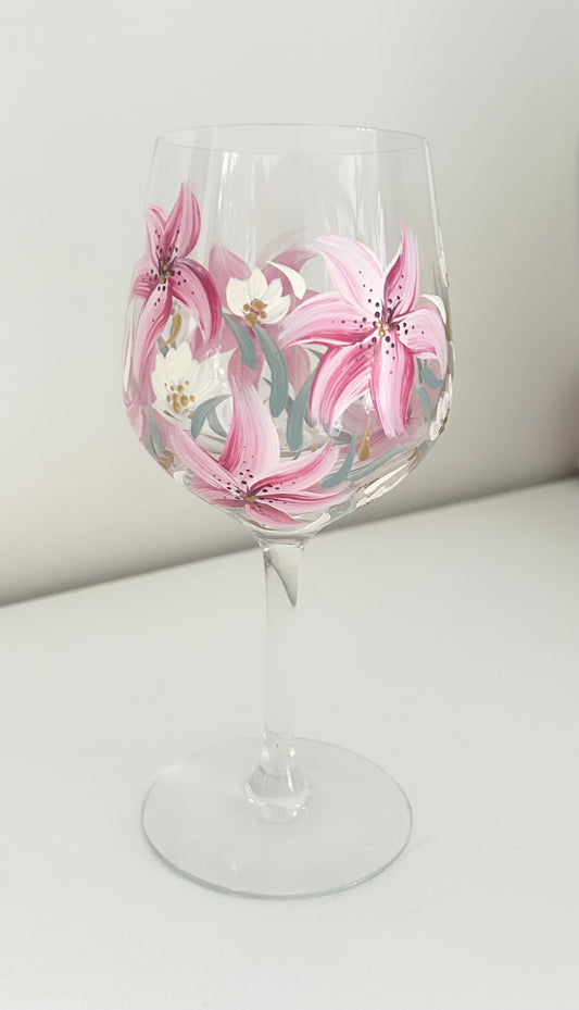 Hand-Painted Lily Wine Glass - Large